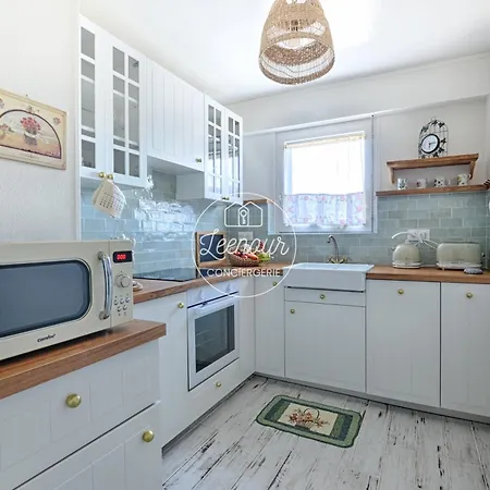 Chez Grand-mere Cozy Retro In The Heart Of Appartement