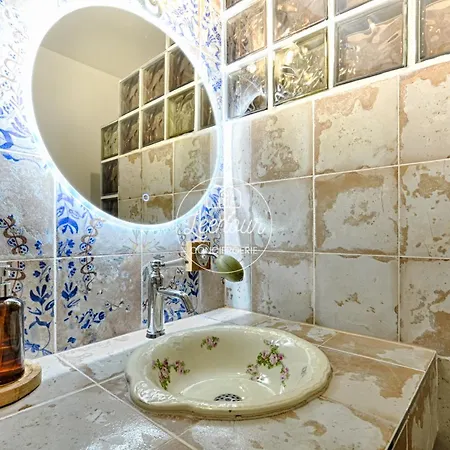 Chez Grand-mere Cozy Retro In The Heart Of Appartement Metz