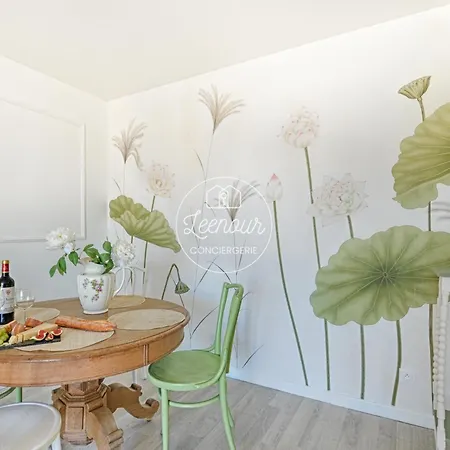 Apartment Chez Grand-mere Elegant Vintage With Free Parking