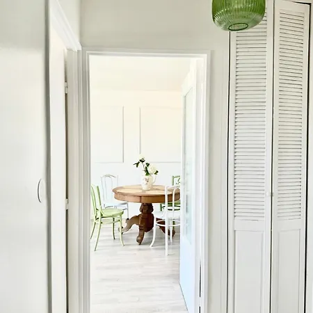 Chez Grand-mère Cozy Retro In The Heart Of Appartamento