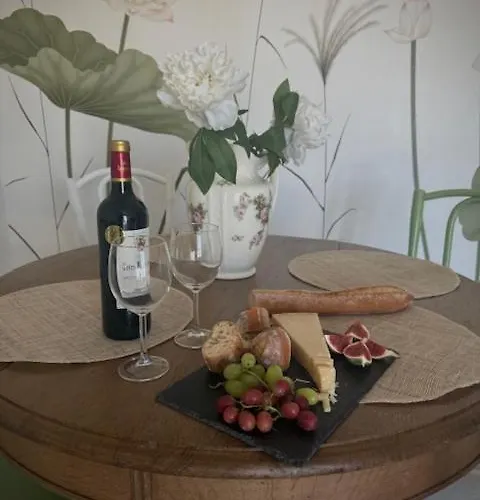 Appartamento Chez Grand-mère Cozy Retro In The Heart Of *